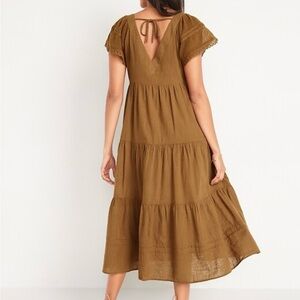 NWT X-Large Old Navy Crocheted Flutter Sleeve Tie-Back Tiered Midi Dress